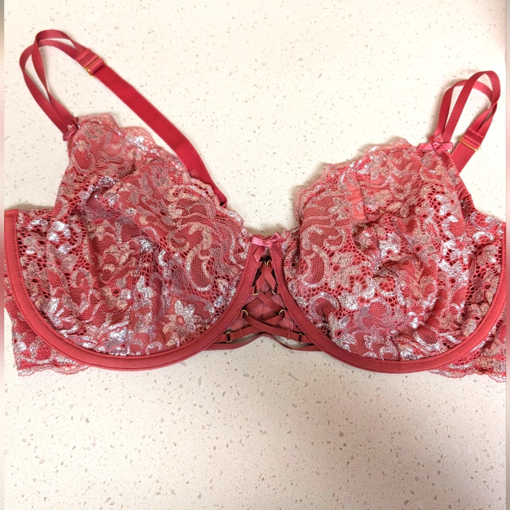Cacique Lace Bra in Pink and Silver